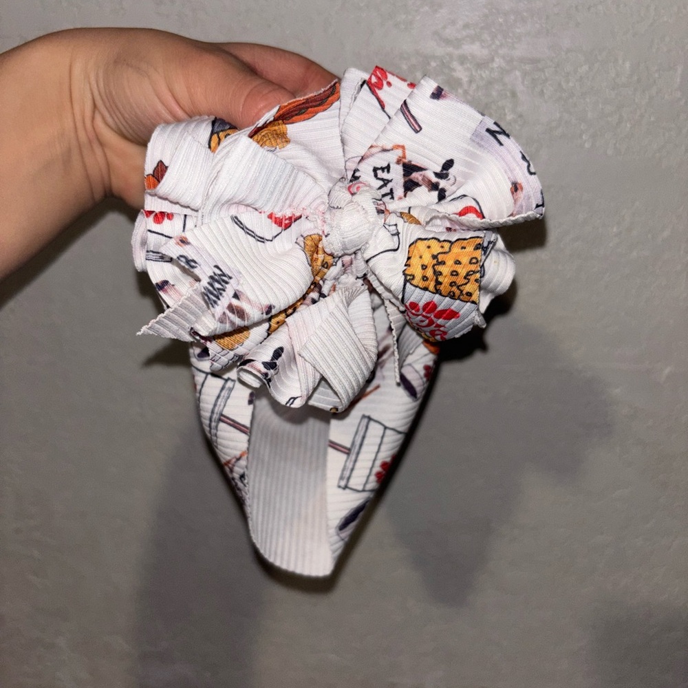 Chick-Fil-A Shredded Head Wrap Bow